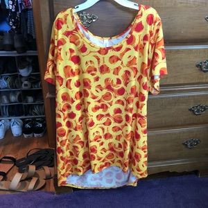 Lularoe Classic Tee